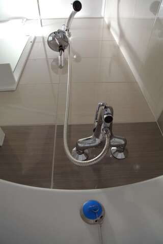 Апартаменты Apartment on Admiralska 19 Николаев Улучшенные апартаменты-30